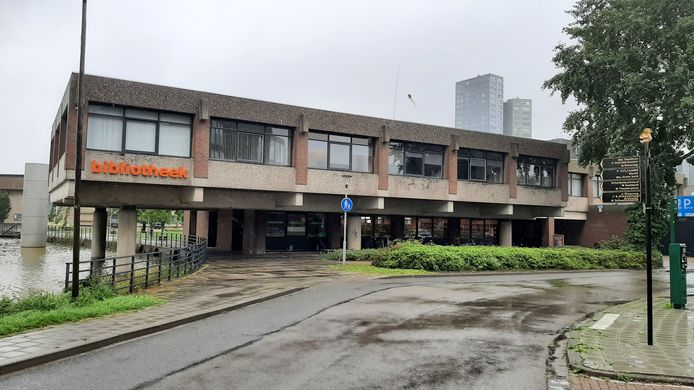 Krijgt de bibliotheek in Terneuzen een nieuwe bestemming of gaat het gebouw tegen de vlakte?