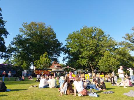 Lekker eten met lange rijen: festival Stoer Voer in Van Heekpark voor hongerigen met geduld