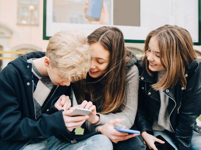 Vertrouw niet blindelings op apps voor ouderlijk toezicht: zo leg je het gsm-gebruik van je kind aan banden