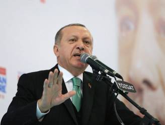 Erdogan dreigt met aanval op door Syrische Koerden gecontroleerde stad
