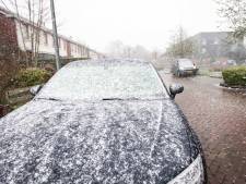 Nederlandse landschap kleurt plaatselijk wit, eerste sneeuwpoppen een feit