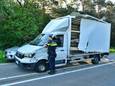 Twee vrachtwagens zijn dinsdagochtend met elkaar in botsing gekomen in Riethoven.