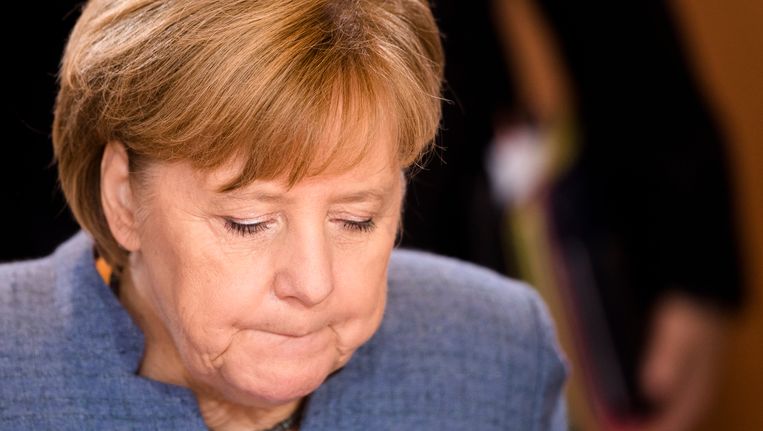 Angela Merkel, woensdag bij een kabinetsvergadering in Berlijn. Beeld ap