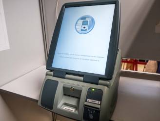 Stad Antwerpen stelt stemcomputers ter beschikking om te oefenen voor de verkiezingen