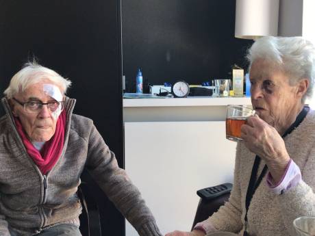 Hulp aangeboden aan wanhopige zussen voor ouders uit Veldhoven