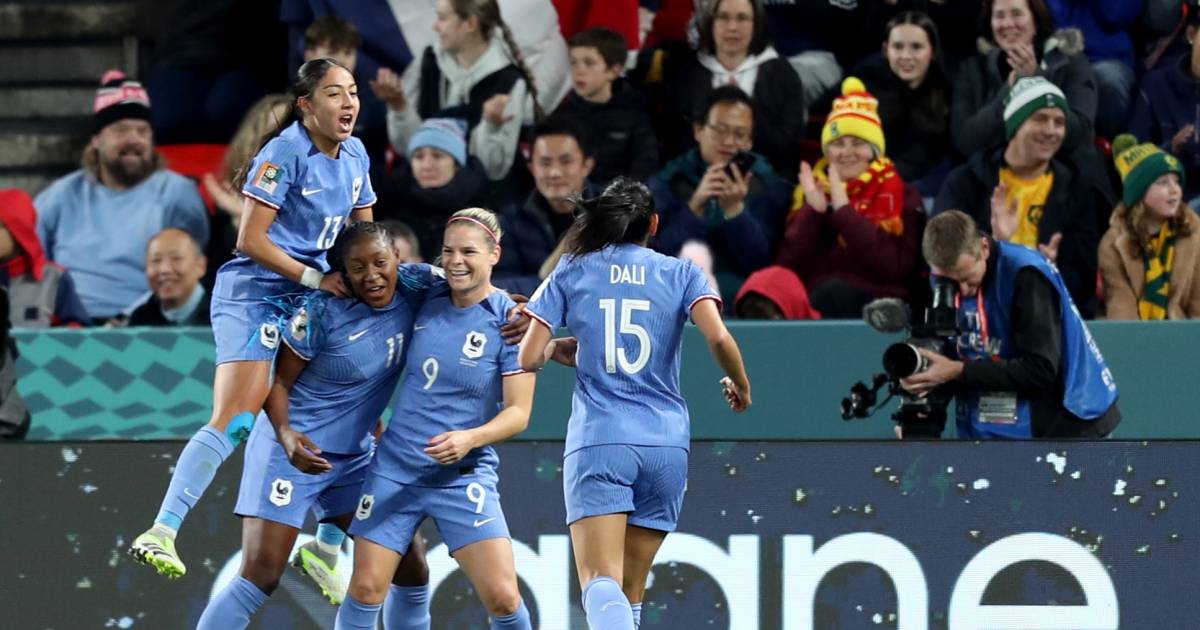 La France ne ménage aucun effort pour le Maroc et est la dernière à se qualifier pour les quarts de finale de la Coupe du monde féminine |  Lionnes à la Coupe du Monde