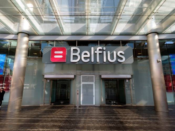 Belfius wordt telecomverkoper: “Een maand lang geen cash afhalen? Dan krijgt u 1 gigabyte gratis om te surfen met uw smartphone”