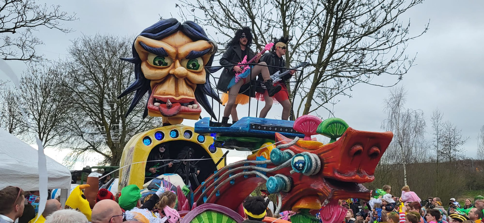 Nieuwe route optocht Baviaonenland ‘zonder twijfel een blijvertje