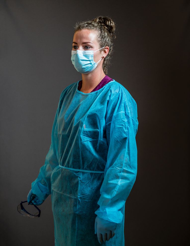 Verzorgende Ingrid: ‘Dan dacht ik: je zou eens bij ons moeten komen, het is hier echt een horrorfilm.’ Beeld Jiri Büller