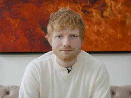 “C'était devenu une mauvaise habitude”: Ed Sheeran se confie sur ses addictions à la drogue et à l’alcool