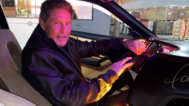 Knight Rider-auto van David Hasselhoff brengt veel minder op dan hij had gehoopt