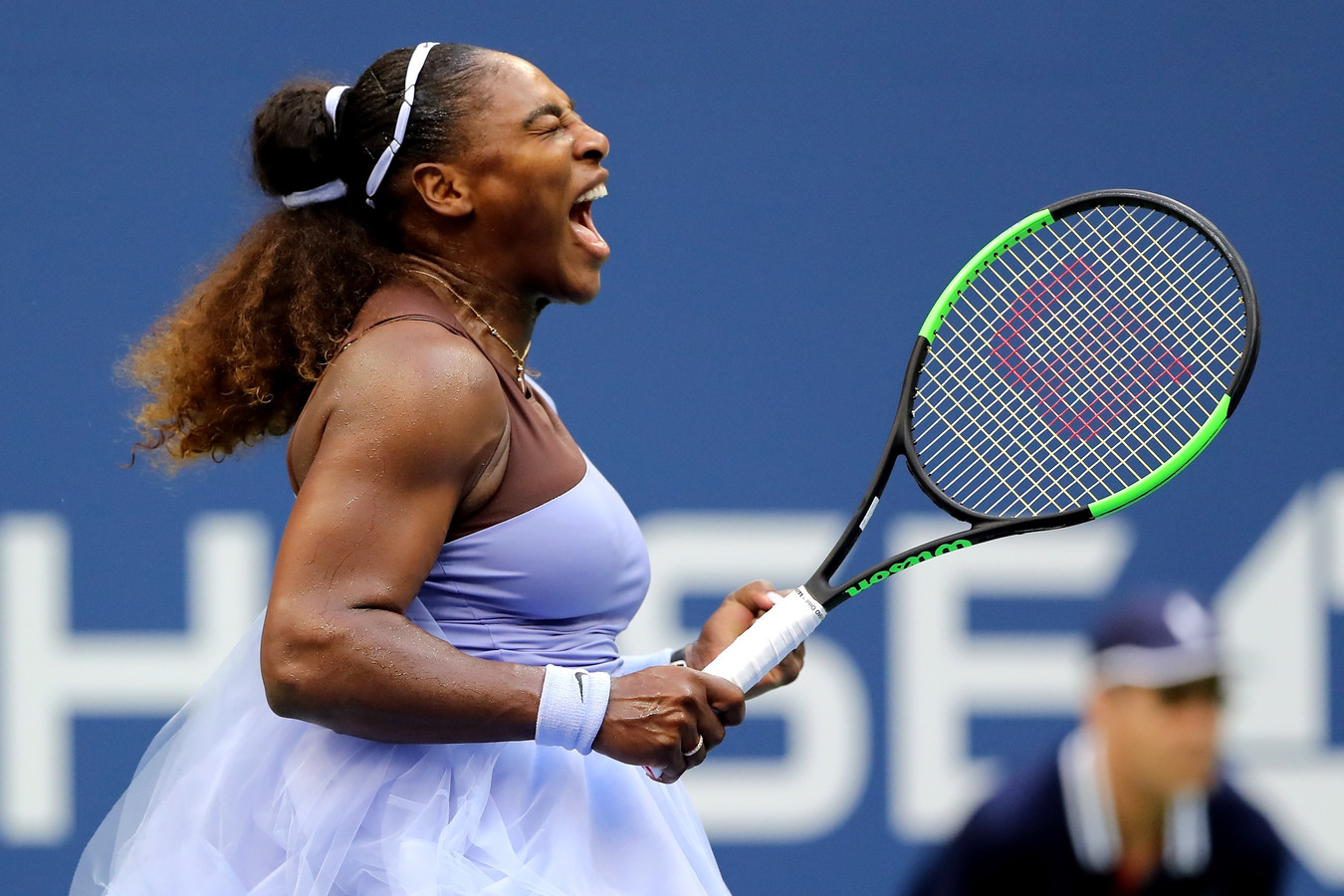 Us open перевод. Serena Williams Mini. Серена Уильямс статистика. SARTORIAJ Serena. Serena hotty.