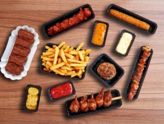 De helft van de Vlamingen bestelt standaard een snack bij de frietjes, 40 procent zelfs twee: dit zijn de populairste frituursnacks