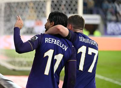 Lior Refaelov régale, Anderlecht se fait encore peur, mais enchaîne contre Zulte Waregem