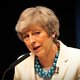 Theresa May put hoop uit desastreuze nederlaag