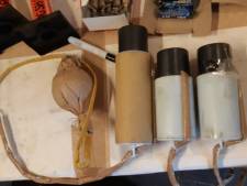 Honderden kilo's illegaal vuurwerk gevonden in een woning, 23-jarige verdachte nergens te vinden