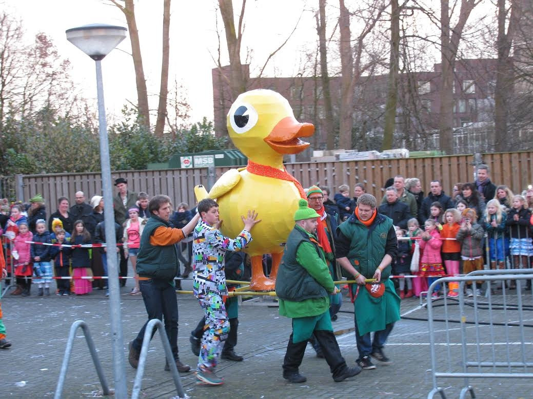 Onvervangbaar . Pellen De eend is verbrand, carnaval Boxtel voorbij | Foto | bd.nl