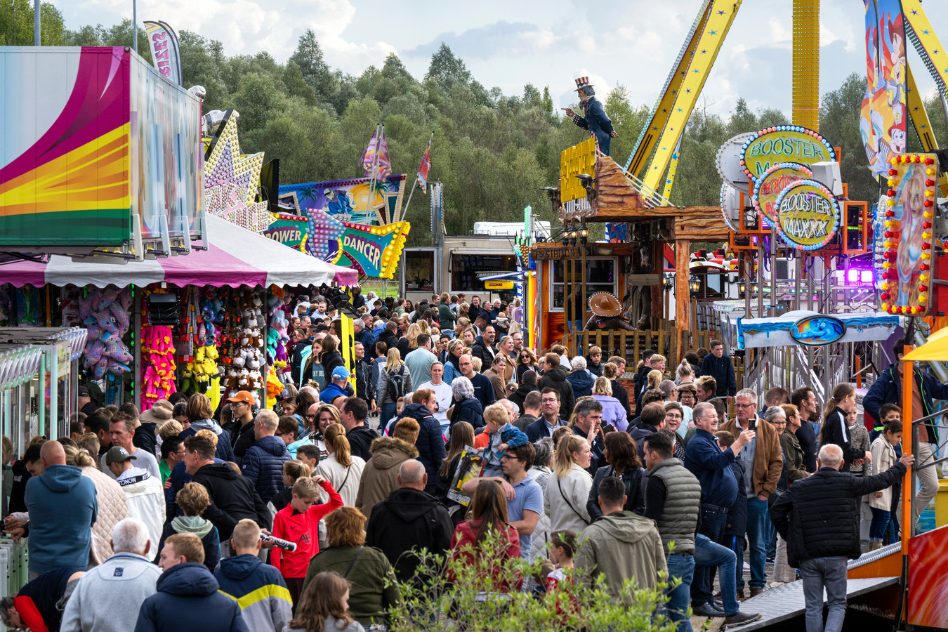 Voor de kermis in Huissen komen oudinwoners speciaal terug ‘Echt een