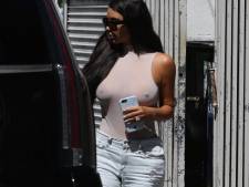 Kim Kardashian explique pourquoi elle montre toujours ses seins