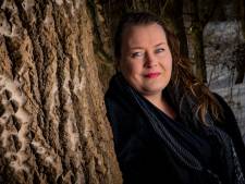 Lenny werkte in een tbs-kliniek: ‘Een patiënt stak zijn vork met grote kracht in mijn voorhoofd’