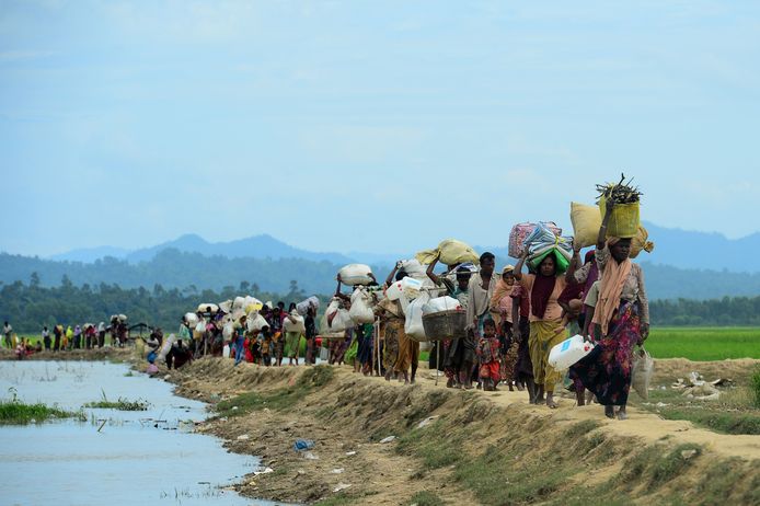 De vlucht van de Rohingya's in 2017.