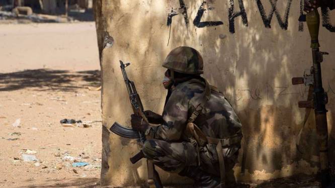 Combats entre soldats tchadiens et jihadistes au Mali