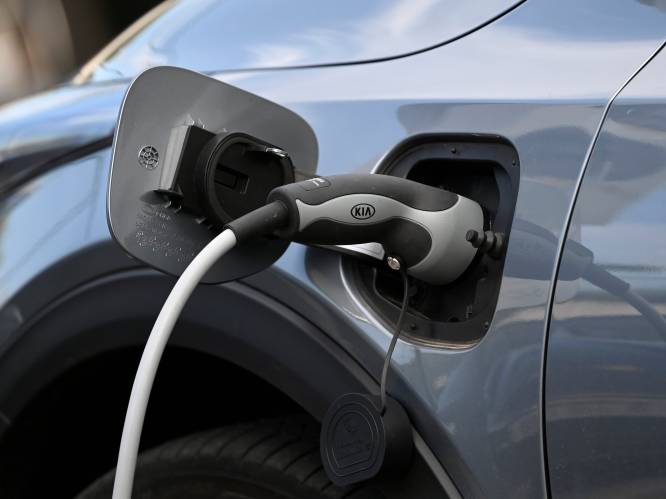 “Voor particulieren zijn er géén fiscale voordelen”: expert weerlegt 5 misverstanden over elektrische auto’s