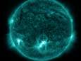 NASA deelt indrukwekkende foto van felle zonnevlam
