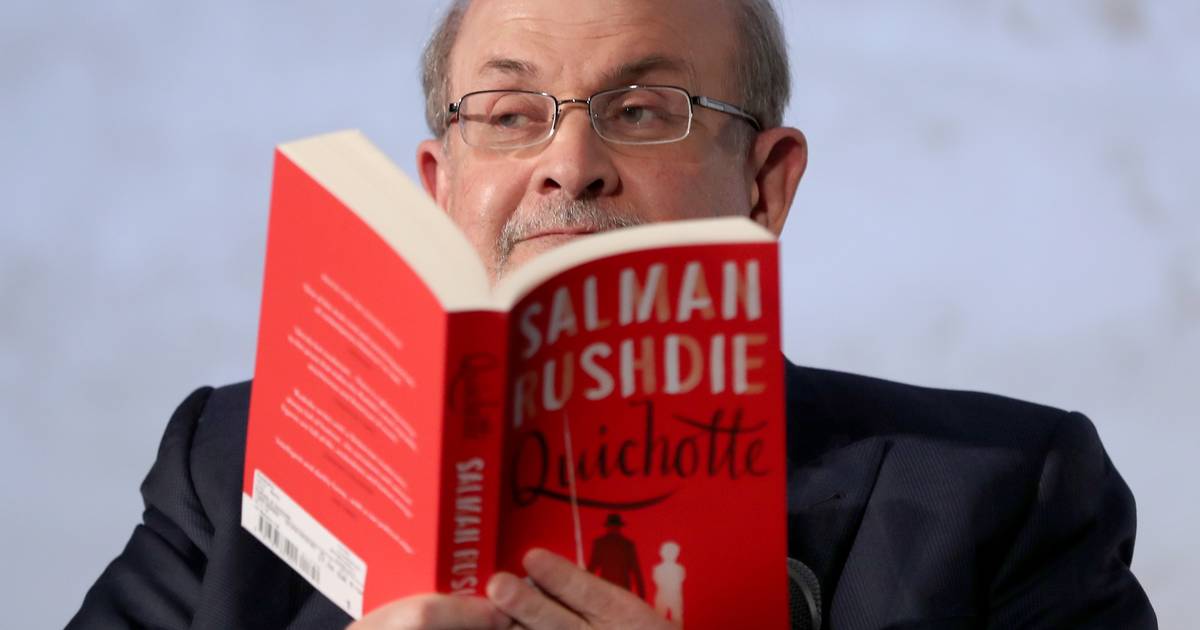 Zoon auteur Salman Rushdie is 'extreem opgelucht': 'Hij heeft nog altijd gevoel voor humor' - BD.nl