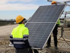 Le gouvernement italien interdit les installations photovoltaïques sur les sols agricoles, au risque de ne pas respecter ses engagements pour le climat