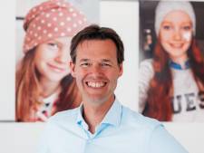 Thijs uit Haaksbergen ‘redt’ het haar van vrouwen en kinderen: ‘Als je ziek wordt, is je haar niet belangrijk. Totdat je het niet meer hebt’