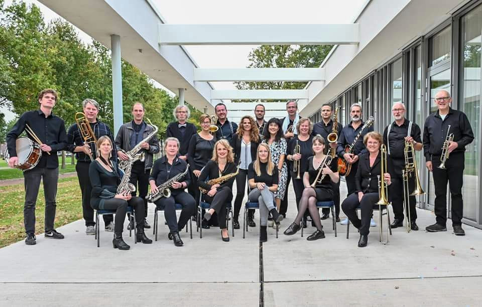Big Band Heerde Speelt Tijdens Big Band Sessions In De Babbel Apeldoorn 