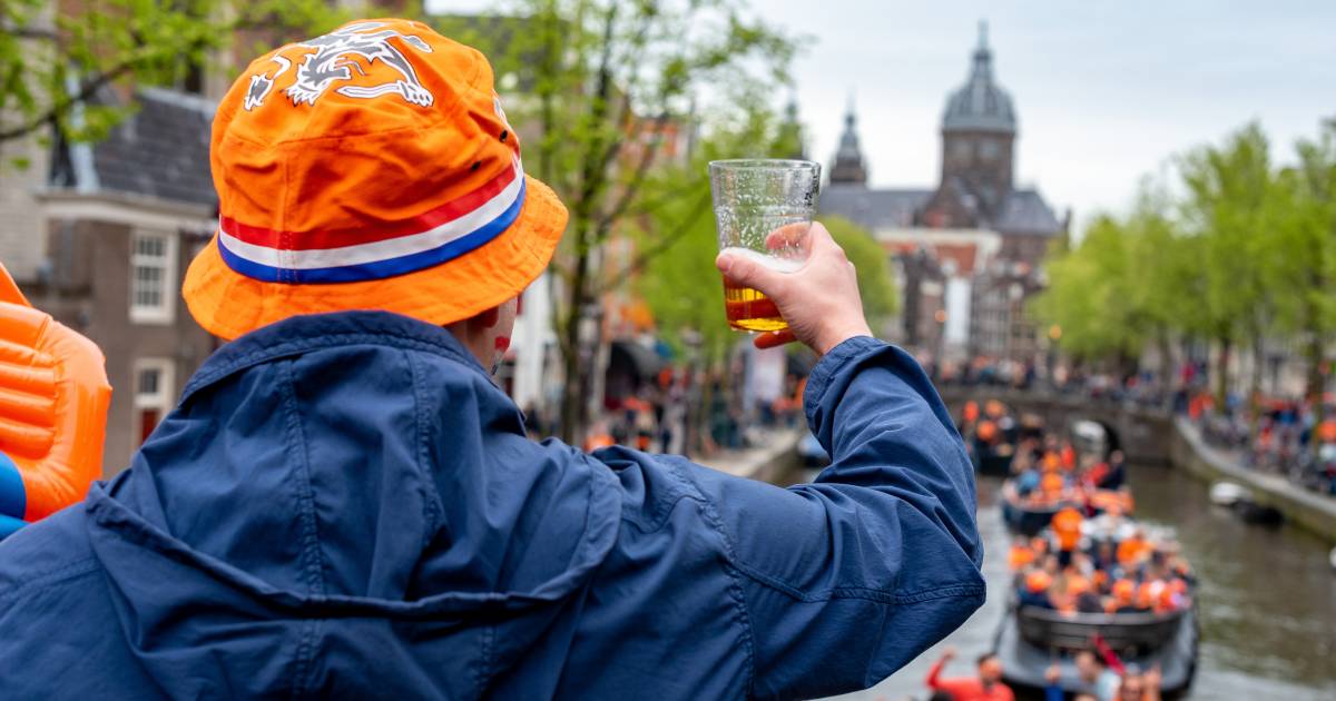 Ecco come previeni i postumi di una sbornia nel Giorno del Re: niente morso grasso, ma acqua |  Festa del Re 2023