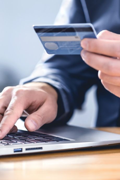 Le Belge consulte en général les trois mêmes sites internet pour ses achats en ligne