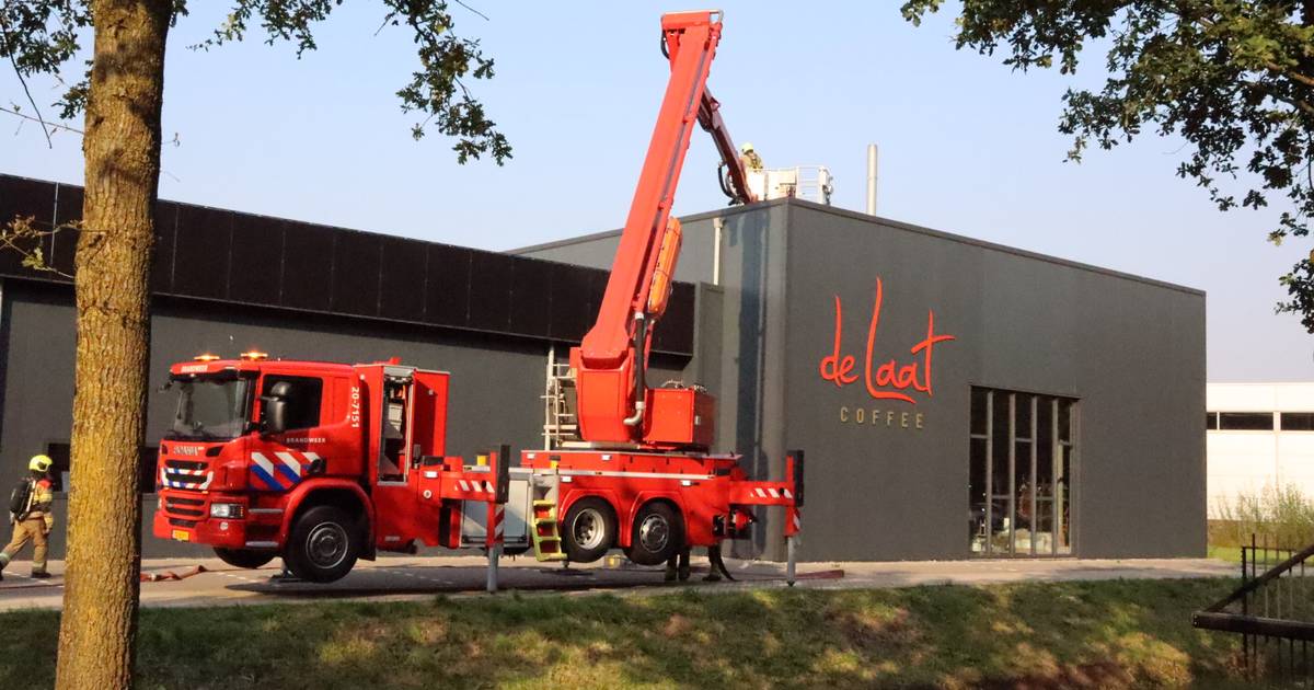 Brand bij hoofdkantoor De Laat Coffee in Nieuwkuijk