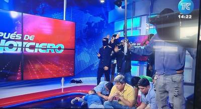 Gewapende mannen vallen tv-studio in Ecuador binnen: schoten gehoord, medewerkers tegen de grond gedwongen