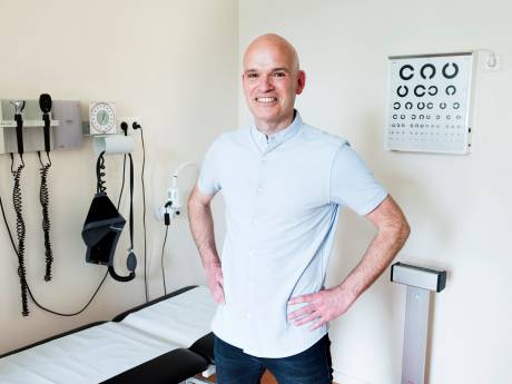 Huisarts André (52) omarmt na corona digitaal werken: ‘Veel meer tijd voor consult en patiënten’
