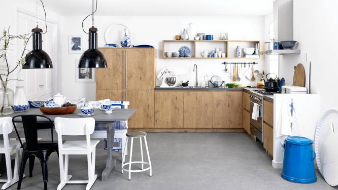 Zelf wrapfolie plaatsen in 9 stappen: zo geef je je keuken snel en goedkoop een eigentijdse look