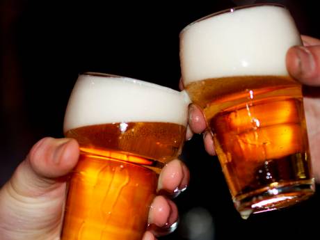 Meeste zware drinkers in Dordrecht, minste alcoholgebruikers in biblebelt