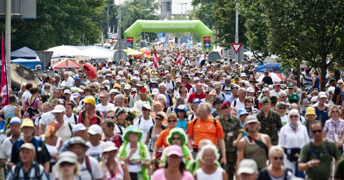 Intocht 100ste Vierdaagse Nijmegen live op NPO2 Default gelderlander.nl