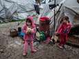 Politieke partijen strijden voor weeskinderen in Griekse vluchtelingenkampen: ‘Nederland doet niets’