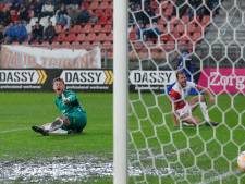 Van Breukelen kritisch op Advocaat: Je zet je keeper niet zo te kakken