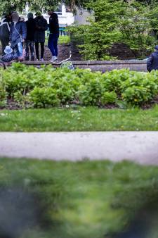 Inwoners radeloos door aanhoudende overlast verslaafden: ‘Hoe leg je uit dat dít kan in Utrecht?’