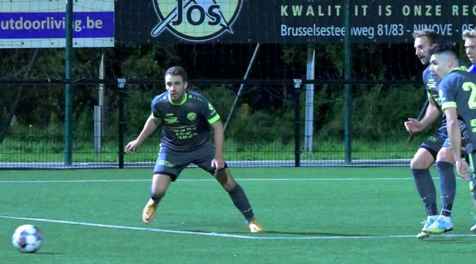 Voor het eerst sinds december maakte Mats De Bauw de 90 minuten rond bij KVK Ninove.