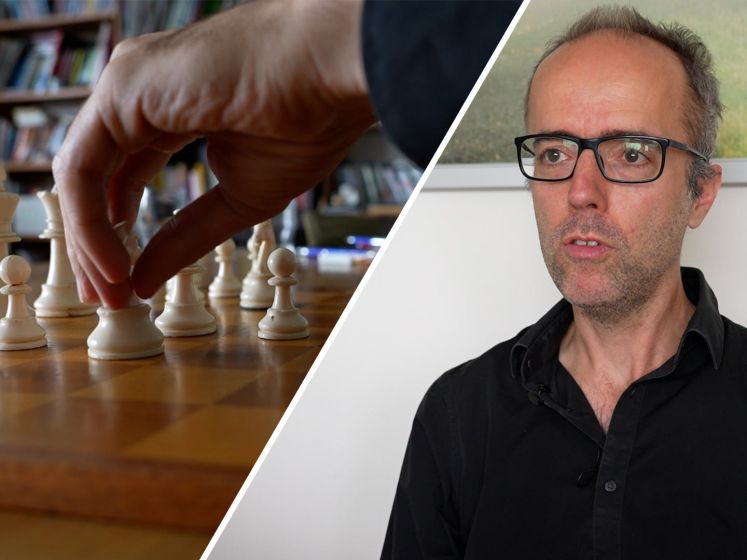 Schaakgrootmeester laat zien hoe Niemann kon valsspelen: 'Het is een soort doping'