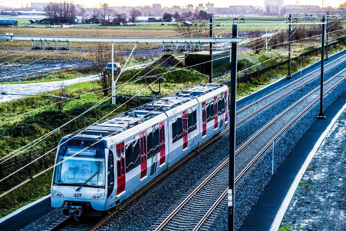 Testrit op de Hoekse Lijn.