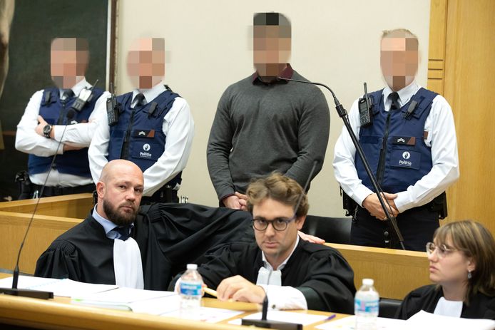 Brian V.G. staat voor het hof van assisen samen met medebeschuldigde Shane R. terecht voor de moord op Hilmi Gedik.