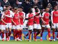 Arsenal weerstaat comeback van Spurs in derby en legt druk weer bij Manchester City