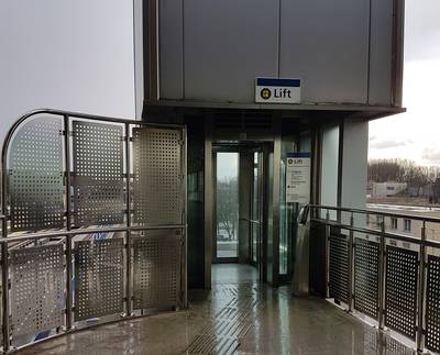 Man overleden na vechtpartij op Rotterdams metrostation