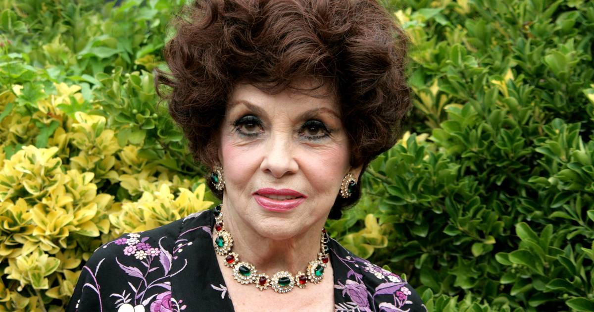 Il figlio della defunta Gina Lollobrigida è arrabbiato per il testamento: “La sua debolezza è stata sfruttata” |  Gente famosa